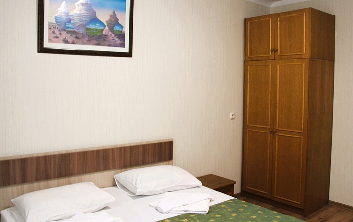 Люкс двухкомнатный двухместный (3 КОРПУС) 